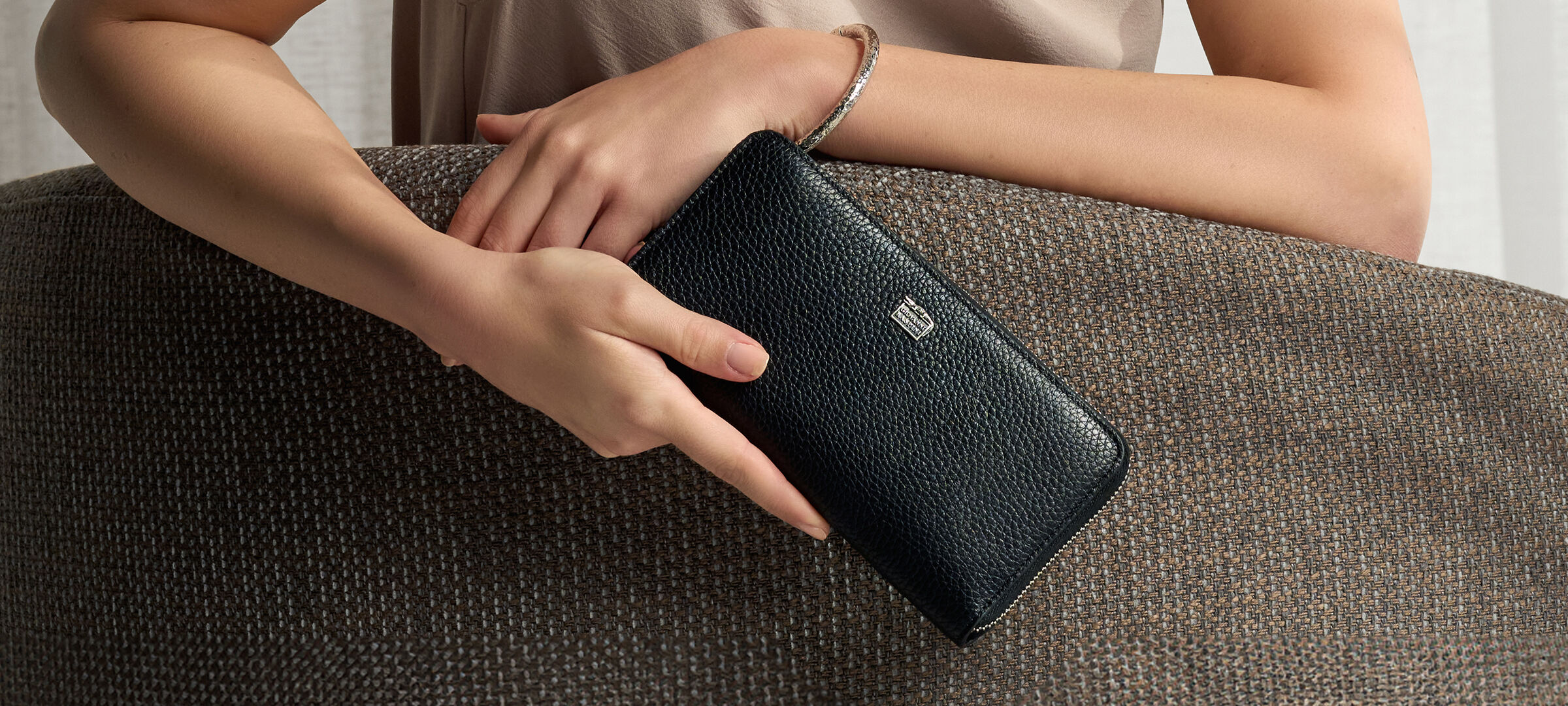Small leather goods